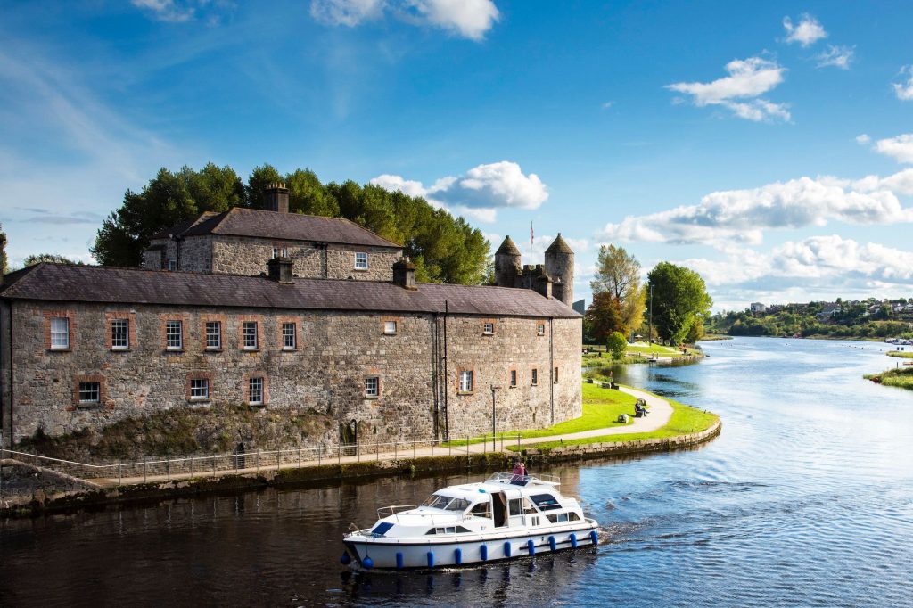 Exploring Enniskillen|Exploring Enniskillen|||Exploring Enniskillen|||Exploring Enniskillen|Exploring Enniskillen|Exploring Enniskillen|