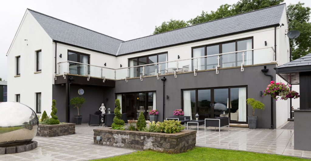 Dunadry Home - January 2017 - Issue 259